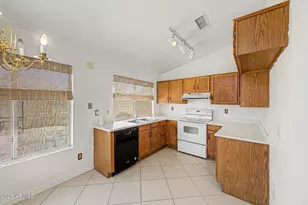 6836 S 18th St, Phoenix, AZ 85042 - Photo 7
