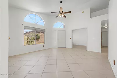 6836 S 18th Street, Phoenix, AZ 85042 - Photo 3
