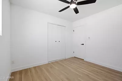 11834 N 49th Avenue, Glendale, AZ 85304 - Photo 23