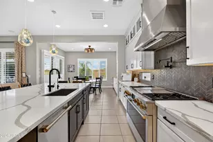 10704 E Thatcher Ave, Mesa, AZ 85212 - Photo 17