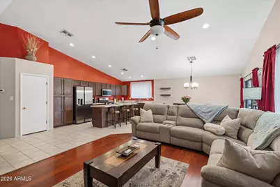 8830 W Salter Drive, Peoria, AZ 85382 - Photo 5