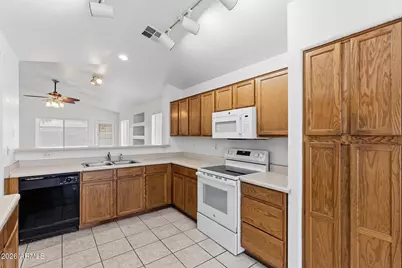 8950 W Holly Street, Phoenix, AZ 85037 - Photo 5