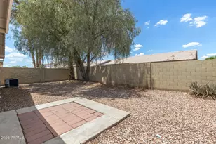 8950 W Holly St, Phoenix, AZ 85037 - Photo 23