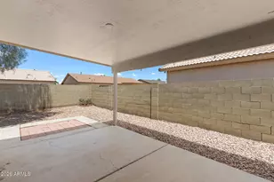 8950 W Holly St, Phoenix, AZ 85037 - Photo 21