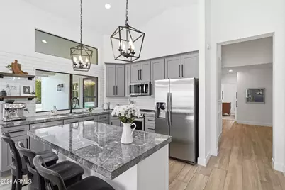 9834 E Dreyfus Avenue, Scottsdale, AZ 85260 - Photo 5