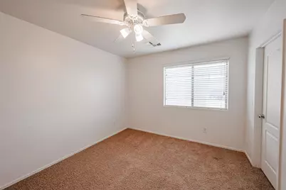 12039 W Leather Lane, Peoria, AZ 85383 - Photo 25