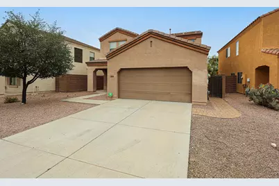 12039 W Leather Lane, Peoria, AZ 85383 - Photo 5