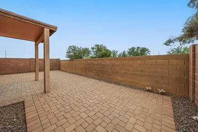 12039 W Leather Lane, Peoria, AZ 85383 - Photo 35