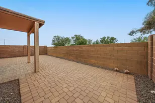 12039 W Leather Ln, Peoria, AZ 85383 - Photo 35