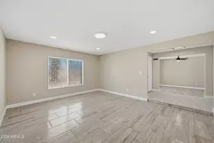 10020 N 52nd Dr, Glendale, AZ 85302 - Photo 9