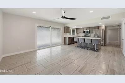 10020 N 52nd Drive, Glendale, AZ 85302 - Photo 13