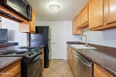 600 S Dobson Road #6, Mesa, AZ 85202 - Photo 5