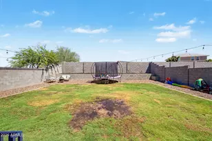 17896 W Daley Ln, Surprise, AZ 85387 - Photo 29