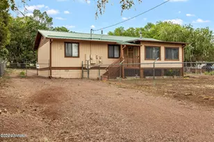 190 Co Rd 2180, Nutrioso, AZ 85932 - Photo 1