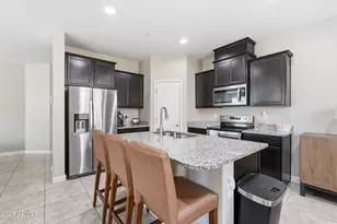 1255 N Arizona Ave, Chandler, AZ 85225 - Photo 11