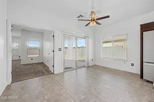 2552 E Atlanta Ave, Phoenix, AZ 85040 - Photo 15