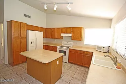 4340 E Amber Ridge Way, Phoenix, AZ 85048 - Photo 7