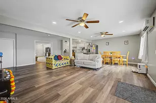 12209 N Mission Dr, Sun City, AZ 85351 - Photo 11