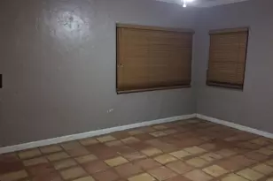 38 W Thomas Ln, Tempe, AZ 85281 - Photo 3