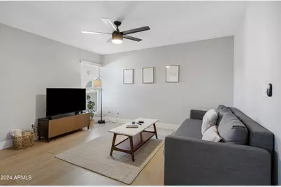 3619 E Monterosa Street #209, Phoenix, AZ 85018 - Photo 7