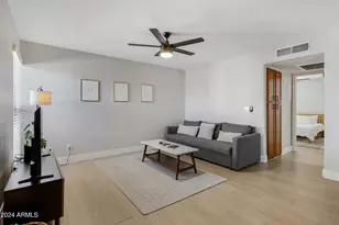 3619 E Monterosa St, Phoenix, AZ 85018 - Photo 3