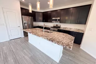 11719 E Chevelon Trail, Gold Canyon, AZ 85118 - Photo 5