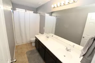 7621 W Peck Dr, Glendale, AZ 85303 - Photo 33