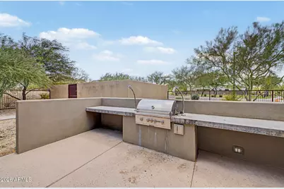 1122 E Monte Way, Phoenix, AZ 85042 - Photo 43