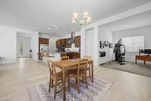1122 E Monte Wy, Phoenix, AZ 85042 - Photo 13