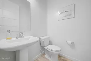 1122 E Monte Wy, Phoenix, AZ 85042 - Photo 23