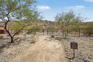 1122 E Monte Wy, Phoenix, AZ 85042 - Photo 49