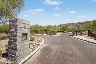 1122 E Monte Way, Phoenix, AZ 85042 - Photo 53