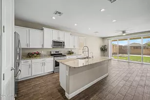 2011 W Yellowbird Ln, Phoenix, AZ 85085 - Photo 9