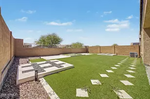 2011 W Yellowbird Ln, Phoenix, AZ 85085 - Photo 29