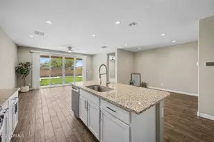 2011 W Yellowbird Ln, Phoenix, AZ 85085 - Photo 13