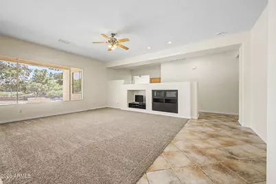 343 W Carob Drive, Chandler, AZ 85248 - Photo 7