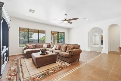 4615 E Carriage Court, Gilbert, AZ 85297 - Photo 3