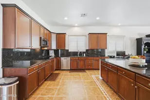 4615 E Carriage Ct, Gilbert, AZ 85297 - Photo 25