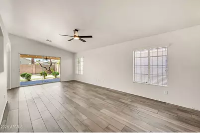145 W Merrill Court, Gilbert, AZ 85233 - Photo 7