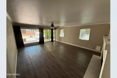 3907 E Devonshire Avenue, Phoenix, AZ 85018 - Photo 9