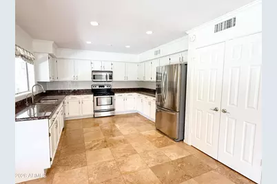 4737 E Michigan Avenue, Phoenix, AZ 85032 - Photo 7