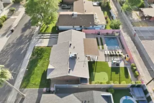 8426 E Sheridan St, Scottsdale, AZ 85257 - Photo 53