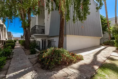 3416 N 44th Street #Unit 70, Phoenix, AZ 85018 - Photo 13