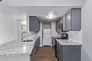 3416 N 44th St, Phoenix, AZ 85018 - Photo 7
