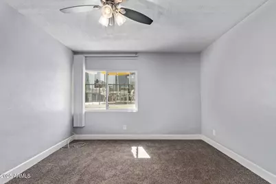 3416 N 44th Street #Unit 70, Phoenix, AZ 85018 - Photo 9