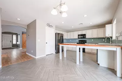 24885 W Wayland Drive, Buckeye, AZ 85326 - Photo 7