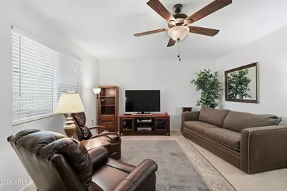 10869 W Clair Drive, Sun City, AZ 85351 - Photo 7