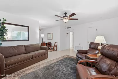 10869 W Clair Drive, Sun City, AZ 85351 - Photo 9