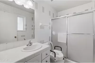 10869 W Clair Drive, Sun City, AZ 85351 - Photo 25