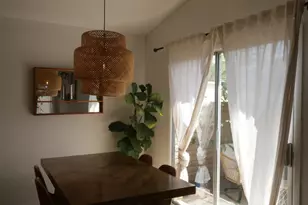 27 W Concorda Dr, Tempe, AZ 85282 - Photo 1